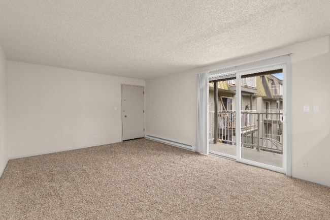 Photo - 11540 Pinehurst Way NE Unit 206