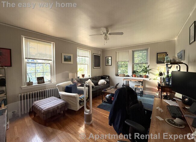 Building Photo - 119 College Ave Rental