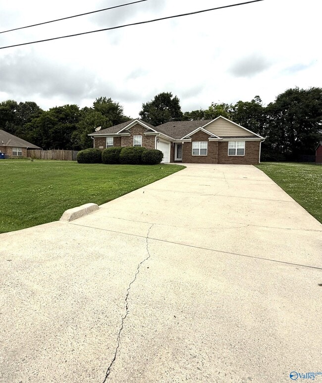 322 Eagle Ridge Dr