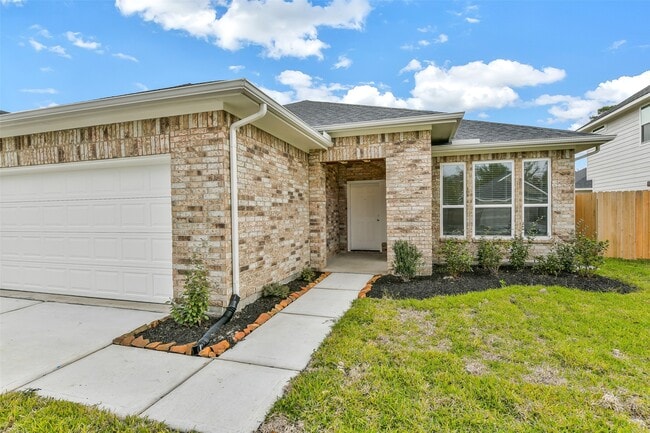 Building Photo - 3914 Sugardale St