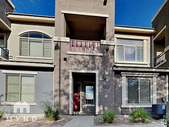 Building Photo - 280 S Evergreen Rd Rental