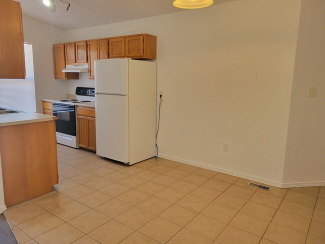 Photo - 4902 Pioneer Rd