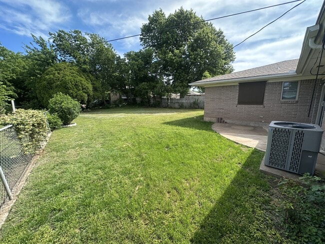 Photo - 137 E Jarman Dr