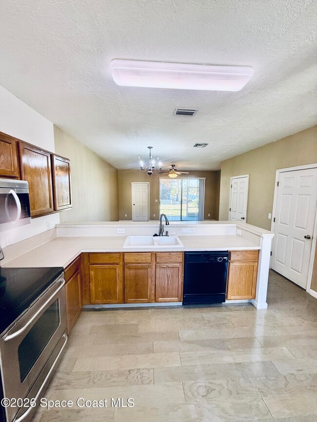 Photo - 2990 S Fiske Blvd