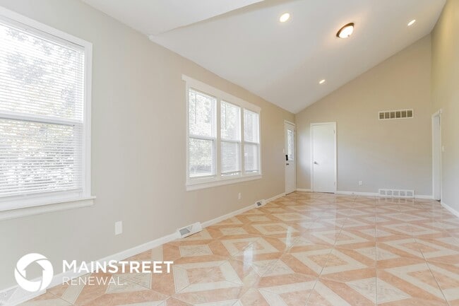 Photo - 2702 S Glenwood Ave