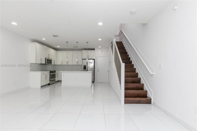Photo - 2610 NE 213th St Unidad 103