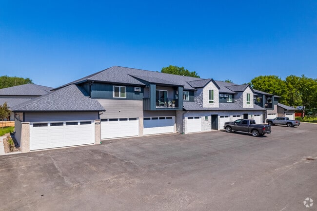 Primary Photo - Avalon Apartments