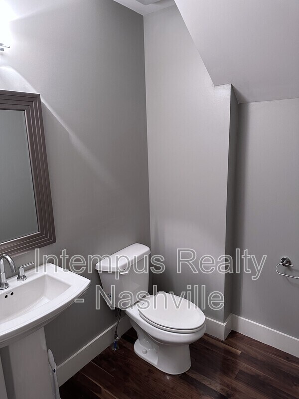 Photo - 929 13th Ave S