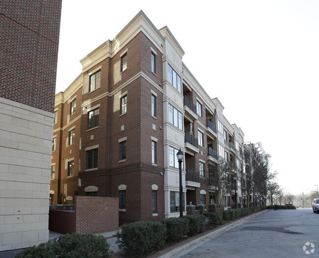 Photo - 155 River Pl