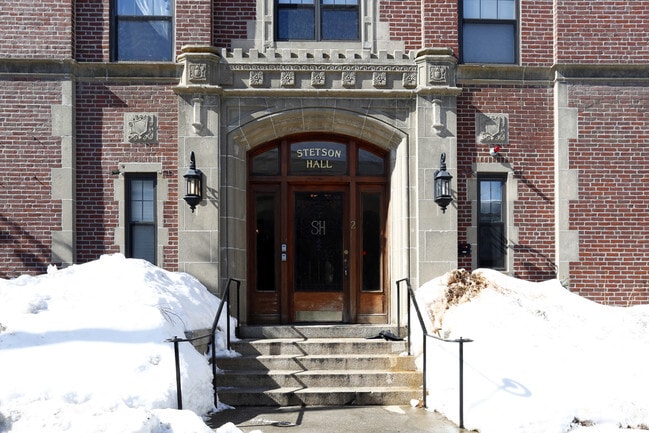 Elmwood Apartments