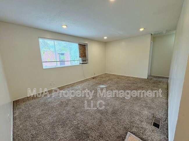 Photo - 1784 W 400 N Unit 89