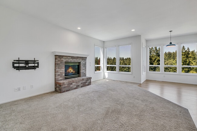Photo - 19718 12th Ave W