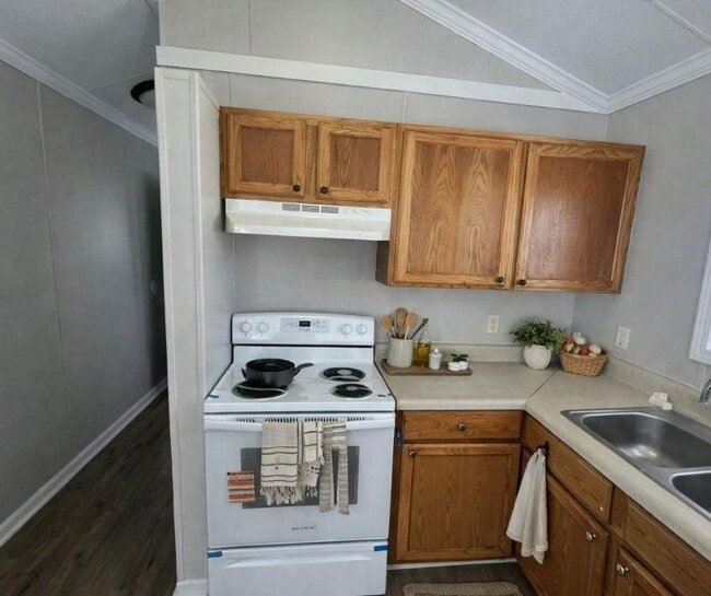 Photo - 1113 Chicago Bulls St