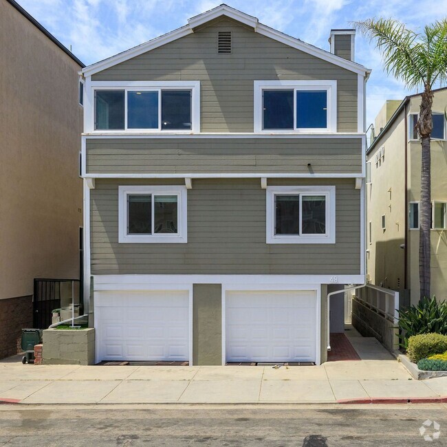 Building Photo - Beachside Retreat - Steps to the Beach! Rental