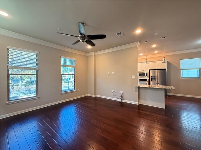 Photo - 2021 Simond Ave Unit D