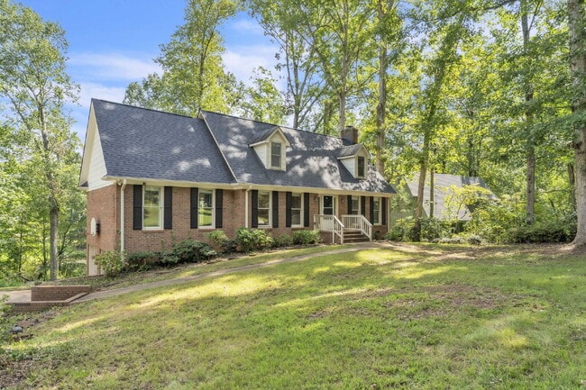 Photo - Spacious 4-Bed, 4-Bath Rental Home with Lake Views in Belle Terre Acres
