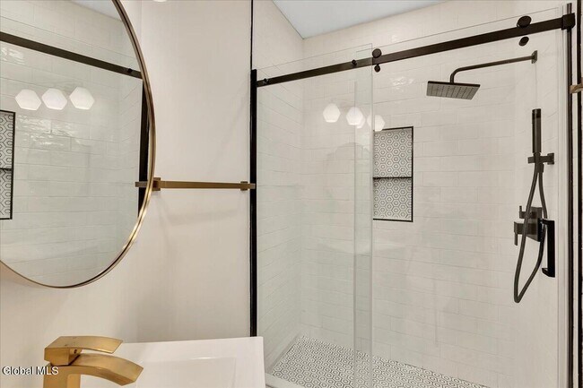 Photo - 149 Jay St Unit 1