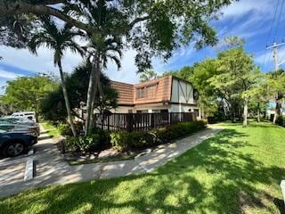 Photo - 144 Weybridge Cir