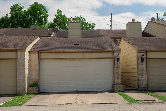 Photo - 14209 Briarsage Ct Condo Unit TH15