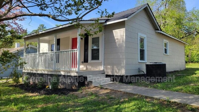 Photo - 259 Dorothy St