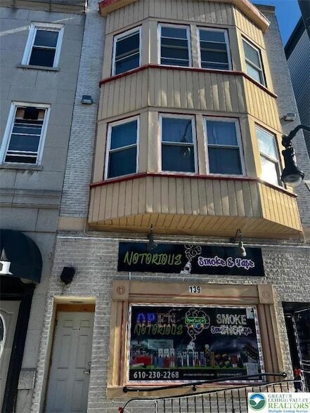 Building Photo - 139 N 7th St Unit 3RD FL Rental