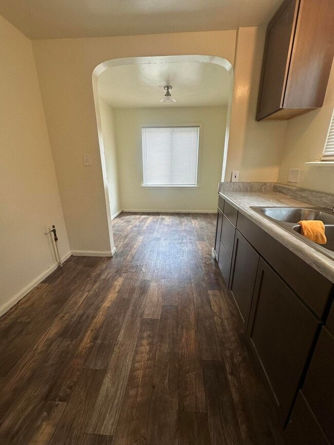 Photo - 15495 Burt Rd