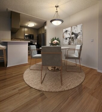 Photo - 328 Cloverdale Ave