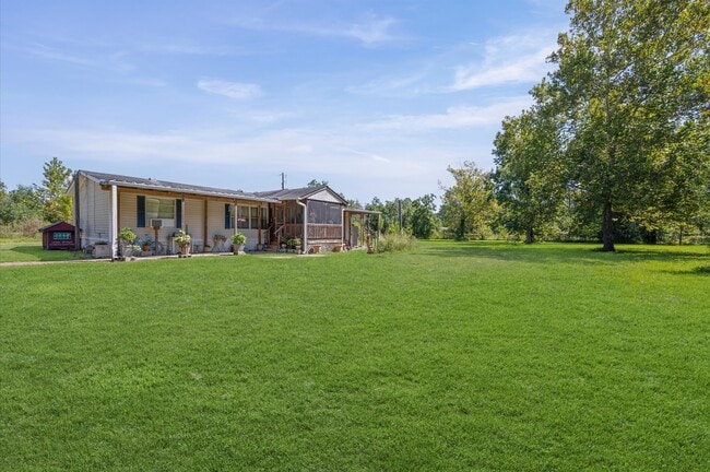 Photo - 806 Co Rd 2112