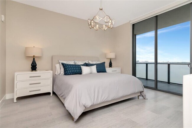 Photo - 2912 W Santiago St Unit 804