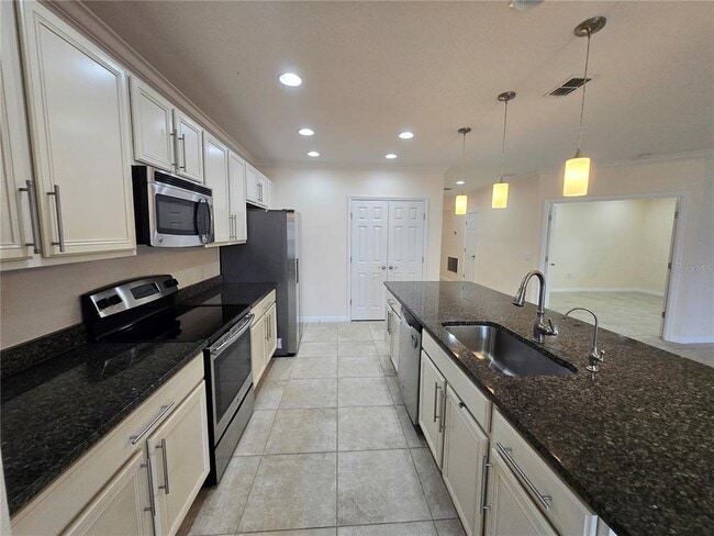 Photo - 2246 Waukegan Dr