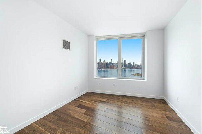 Photo - 21 India St Unit 29B