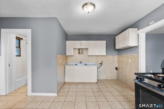 Photo - 66 Standish St Unit 2W