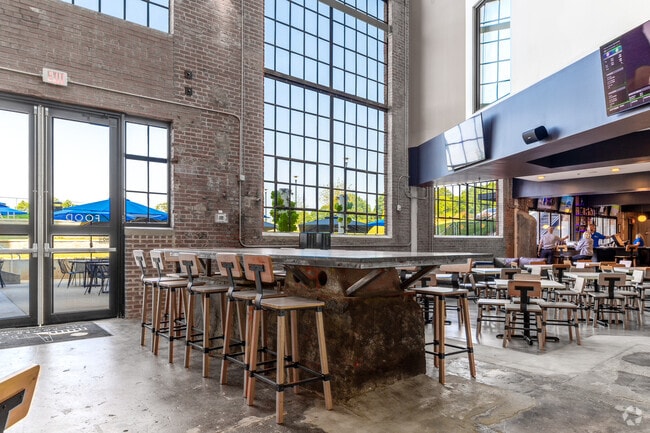 Salón de alimentos - The Power House Apartments @ University Ce...