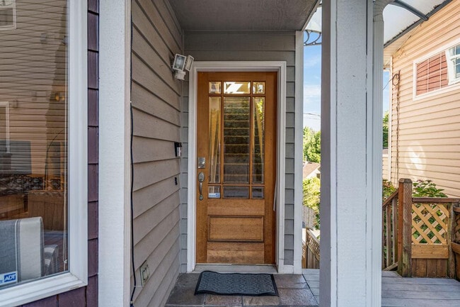 Photo - 219 Nickerson St Unidad SI ID1036023P