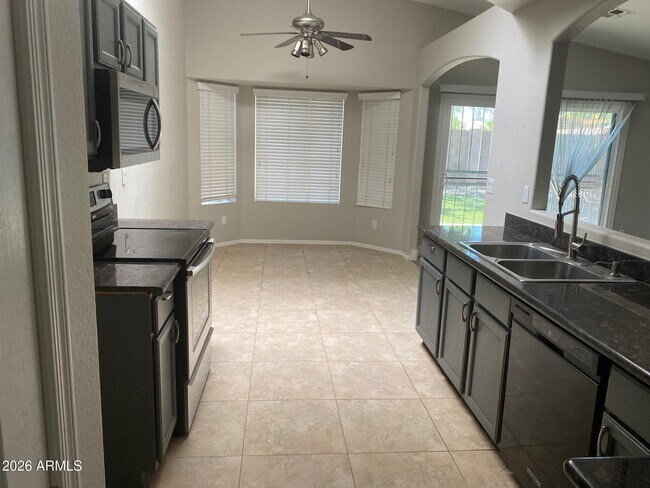 Photo - 1814 S Essex Cir