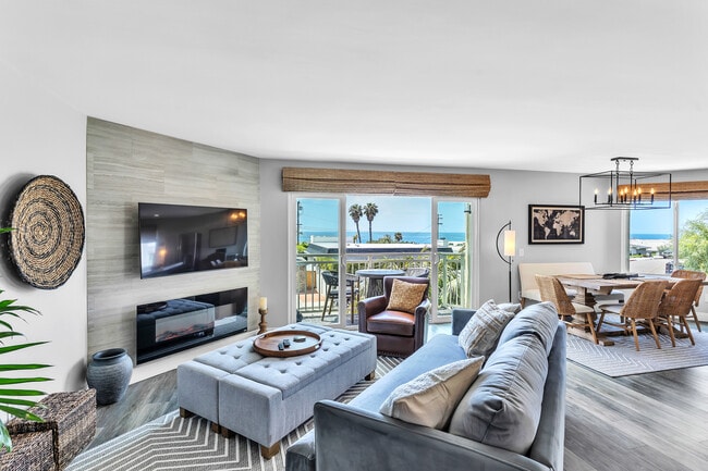 Photo - 5366 La Jolla Blvd Unit 101C