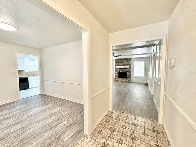 Photo - 43 W Torch Pine Cir