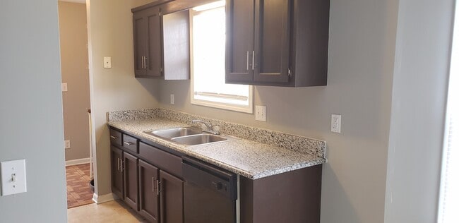 Photo - Prime Location! Beautiful 3Br/2 BA Just Minutes from Post!?