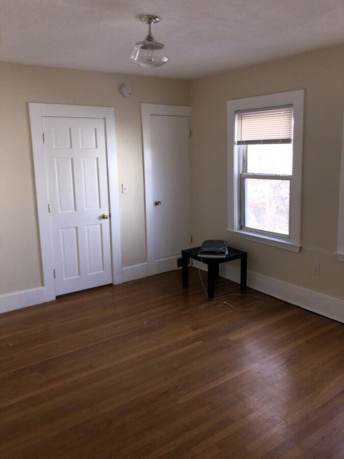 Photo - 11 Andrew St Unit 2