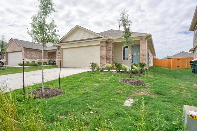 Photo - "Charming 3-Bedroom Oasis on Roanwood Drive with 2 Full Baths – Your Spacious Retreat Awaits in S...