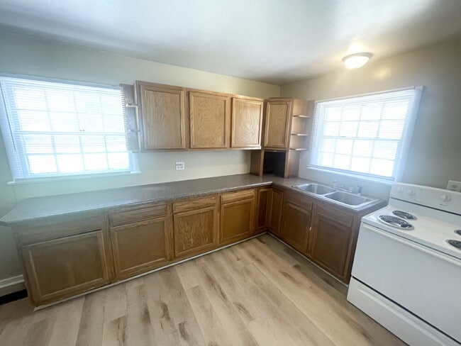Photo - Near Eastside 3BR House ready to LEASE!
