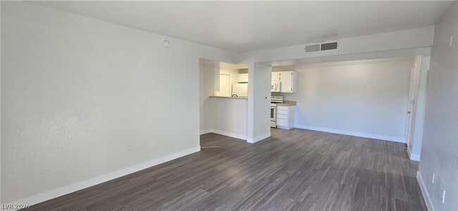 Photo - 7885 W Flamingo Rd Unidad 1117