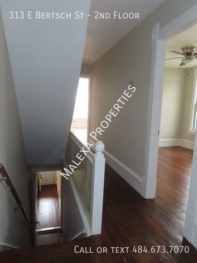 Photo - 313 E Bertsch St Unit 2nd Floor