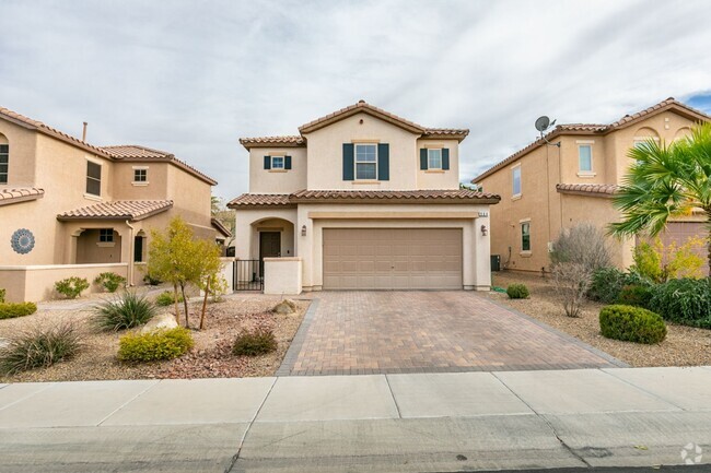 Building Photo - Guard gated community Rental