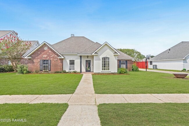 Building Photo - 408 Gordon Crockett Dr Rental
