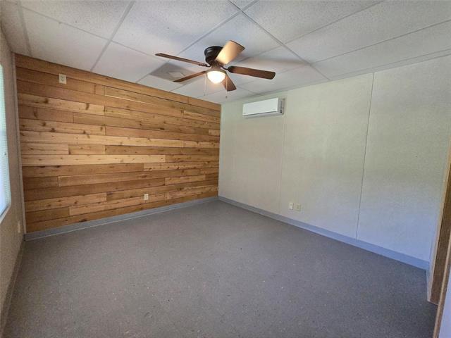 Photo - 1014 E 3rd St