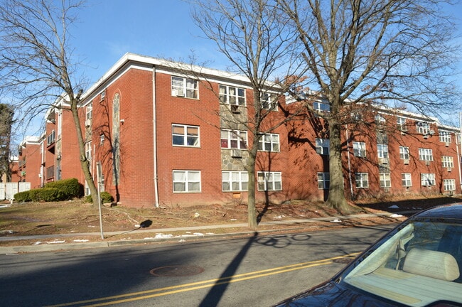 Photo - 361 Park Ave Apartments