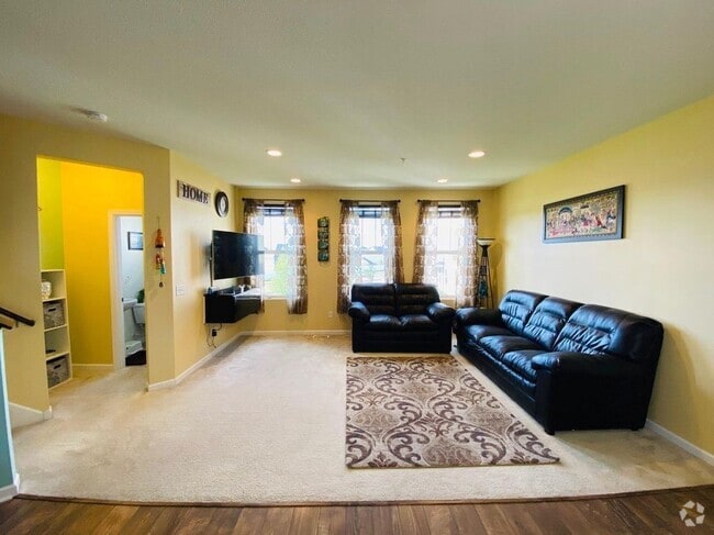 Building Photo - 15467 Eames Wy Rental