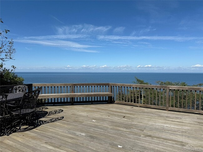Photo - 107 Waterview Dr