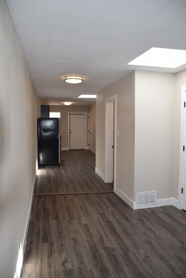 Photo - DOWNING3012 Unit 1